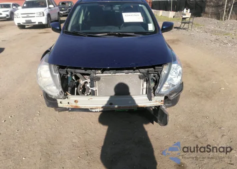 2019 Nissan Versa 1.6 Sv z USA, uszkodzony, nr VIN 3N1CN7AP9KL870728